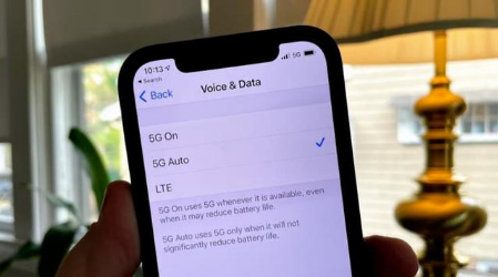 保亭苹果手机维修分享iPhone 12如何打开或关闭5G网络 