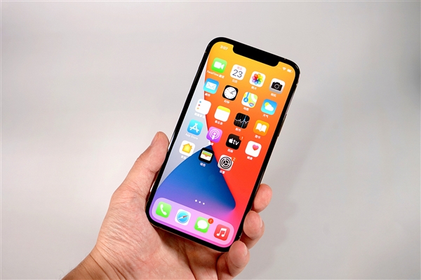 保亭苹果手机维修分享iOS 14.2修订版已到，专属iPhone 12系列 